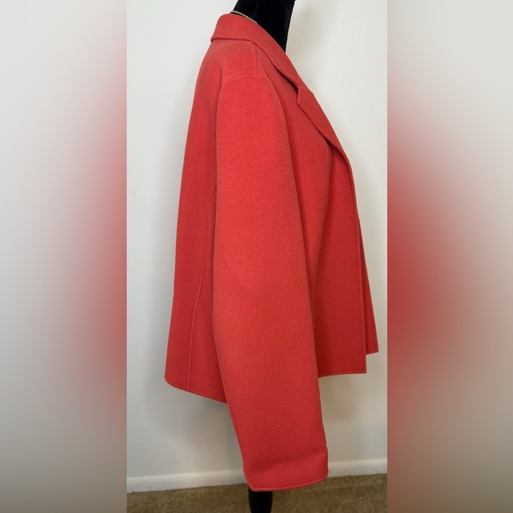 Talbots 100% wool preppy Orange Open blazer
Size 16
Excellent condition - Picture 4 of 9